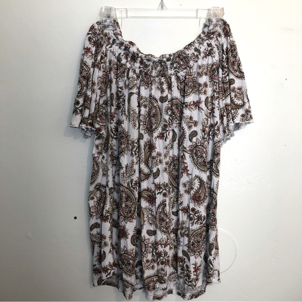 Avenue Paisley Top with Elastic Neckline, Off Shoulder Option, Flare, size 18/20